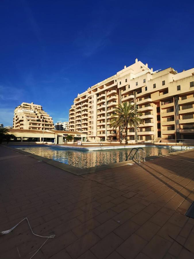 Logement Terrain De Tennis/Piscine 800M De La Mer Portimão Exterior foto